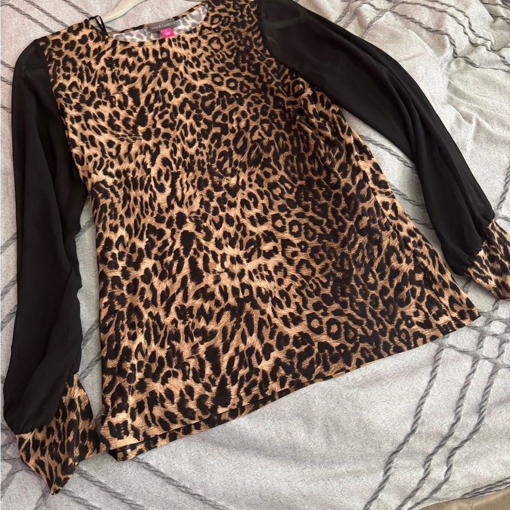 Vince Camuto Leopard Print Blouse Size S Sheer Black Long Sleeves